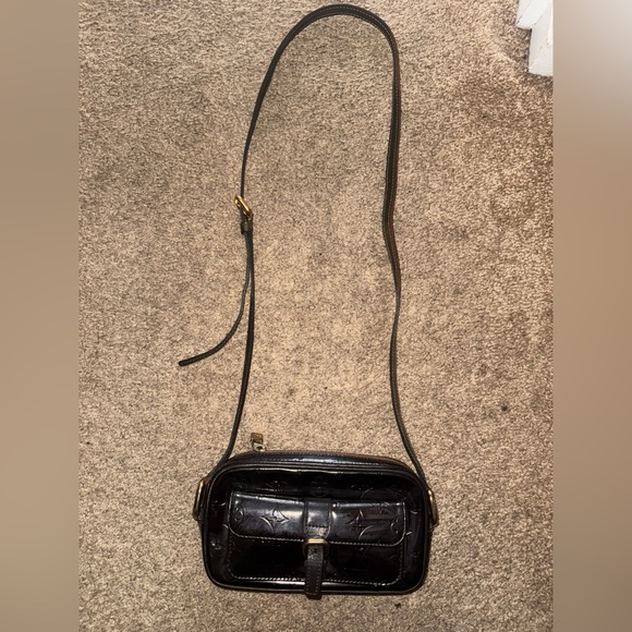 Louis Vuitton Black Monogram Crossbody Bag - Picture 1 of 6